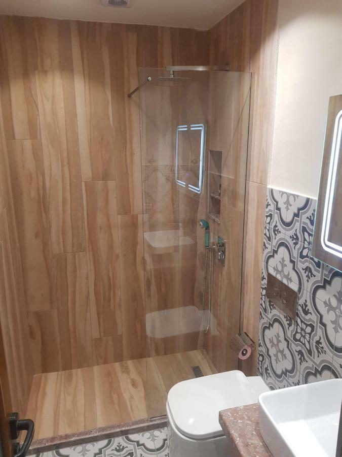 Pashuta Hotel Voskopoje Bagian luar foto